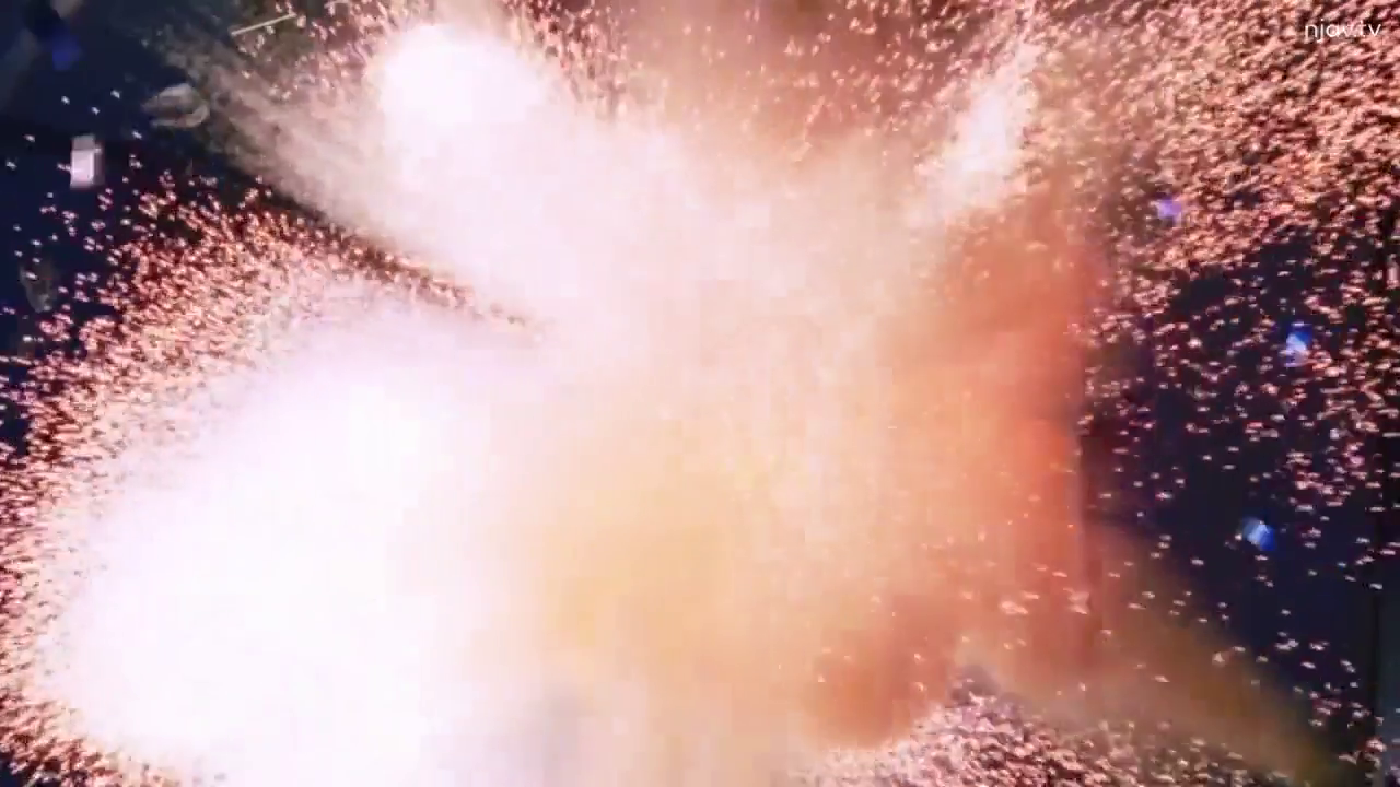 全景 · 夜空 · 喷发 · 烟火 · 光效