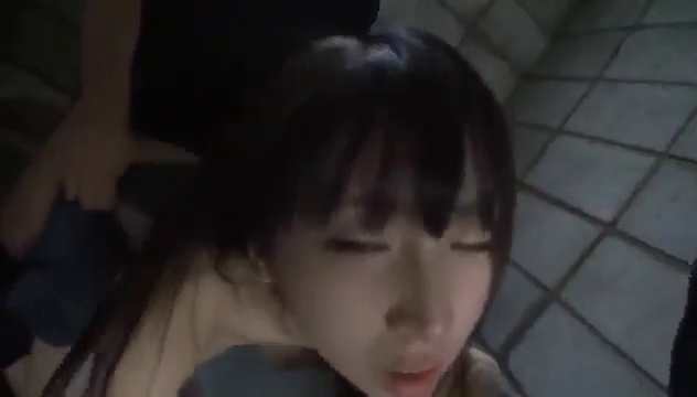 室内 · 投入 · 第一视角 · 口交 · 跪姿 · 面部特写 · 常服