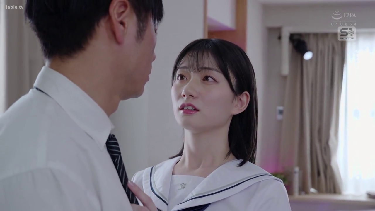 室内 · 面部 · 期待 · 衬衫领带 · 领带 · 拉扯领带 · 站立对视 · 师生题材