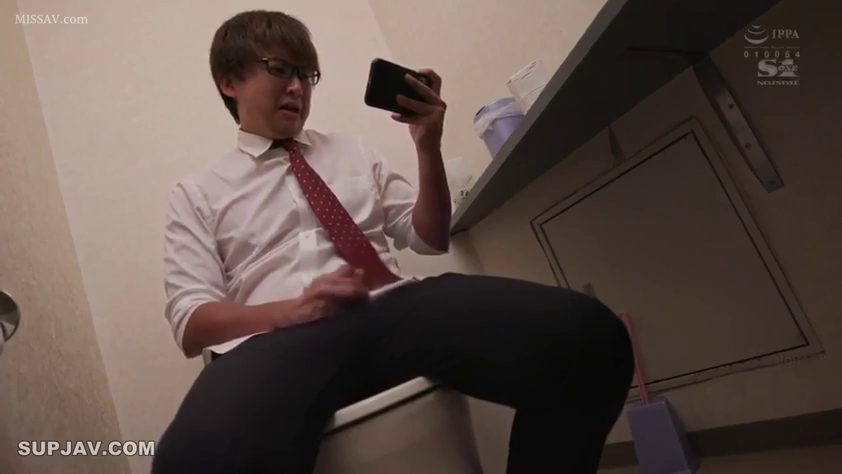 Sitting Posture · Black Western pants · 手淫 · toilet · Male · Toilet · Use force  
/  
Harder