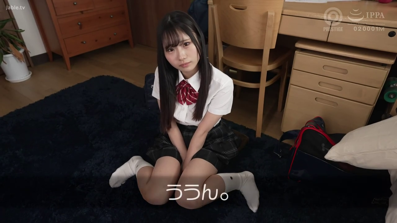 清纯 · 白い靴下 · 全景 · 少女感 · 书桌 · 学生卧室 · W坐姿 · 坐地凝视