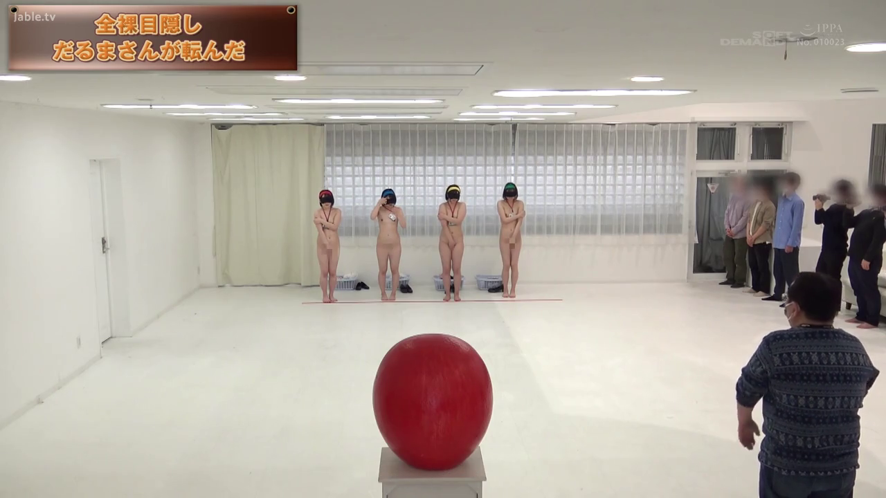 专注 · Fully nude · Stand · Mosaic · Studio · 玩游戏 · 红球