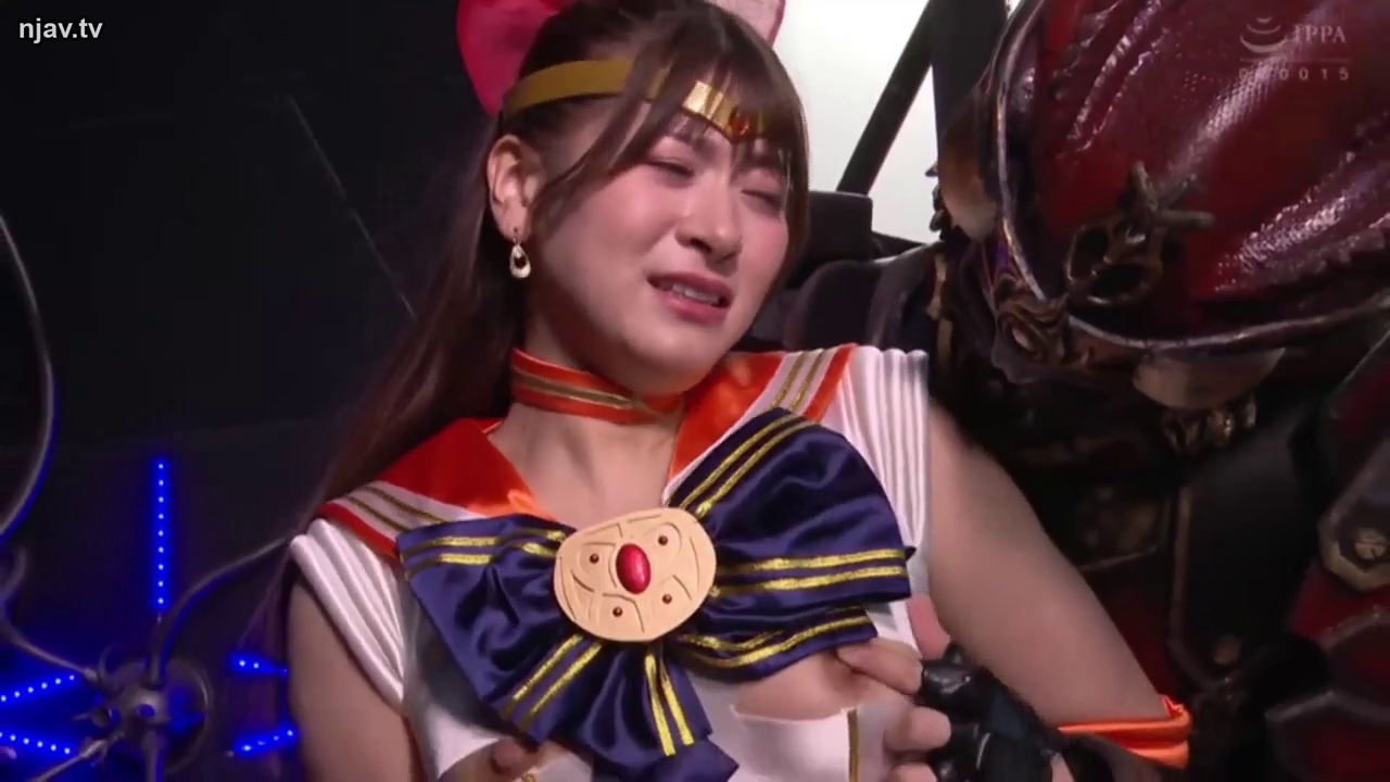 室内 · ロールプレイング · 猥褻 · 上半身 · 苦痛 · 头饰 · 怪兽 · 被擒