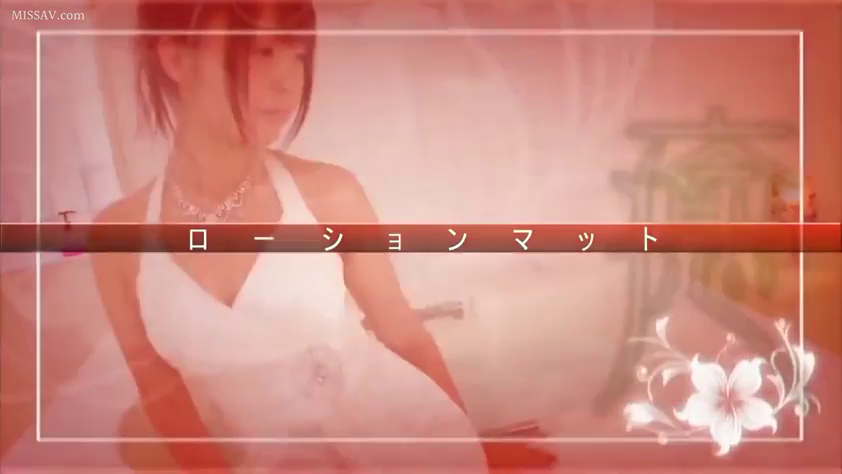 室内 · 座り姿勢 · 胸部 · ネックレス · 凝視 · ワンピース · 温和 · 滤镜