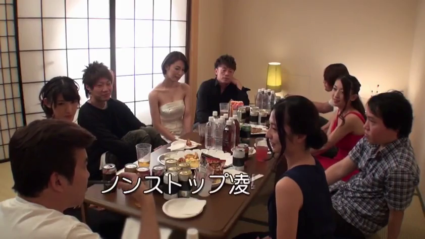 Sitting Posture · Japanese-style room · 全景 · 礼服 · 多人 · 聚餐 · Pleasant · 啤酒瓶