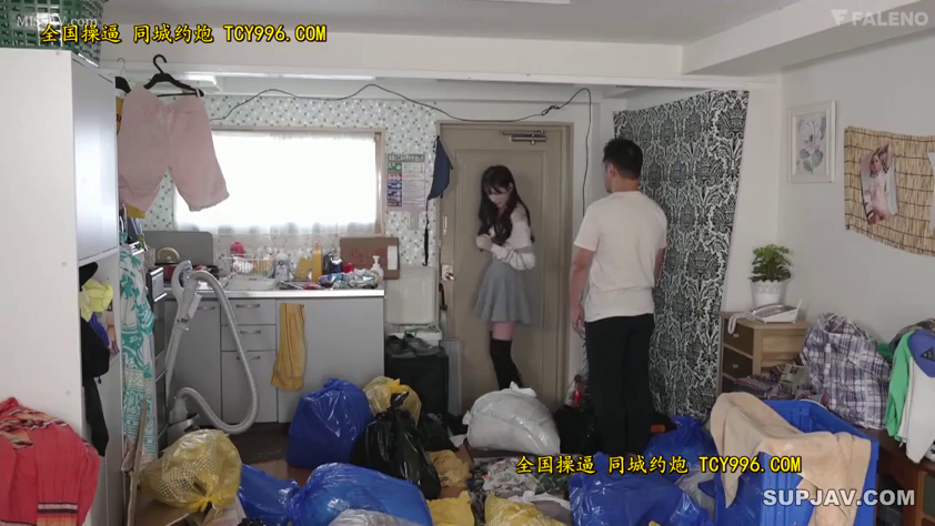 会話 · 全身 · 站姿 · JK制服 · ゴミ袋 · 生活化 · 冷漠 · 杂乱居室