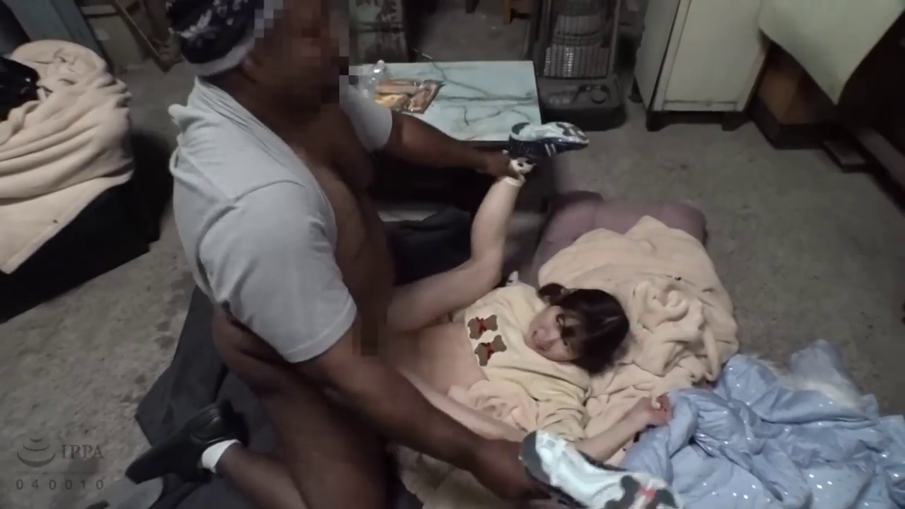 全景 · 注视 · 抽插 · 被褥 · 睡衣 · 传教士 · 民居 · 黑人