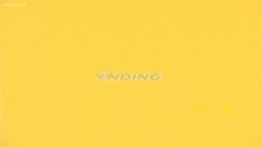 黄色背景 · ビデオ画面 · 文字标签 · 视频结束