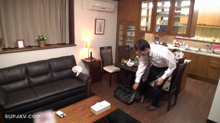 全景 · 腰を曲げる · リビング · スーツ · ぼかし · 整理 · 公文包 · 居家生活