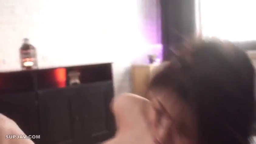 室内 · 面部 · 全裸 · 陶醉 · 抽插 · 卧姿 · 动态模糊