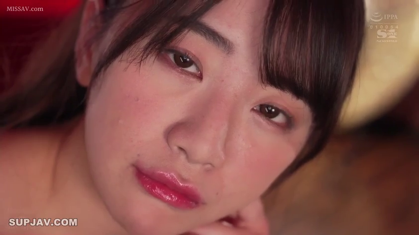 室内 · 顔 · 全裸 · 凝視 · 侧卧 · 楚楚可怜 · 颜特写