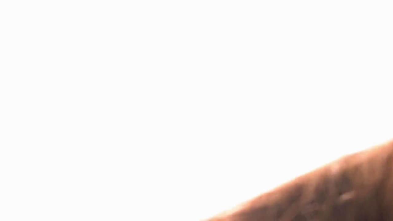 局部特写 · 模糊白光