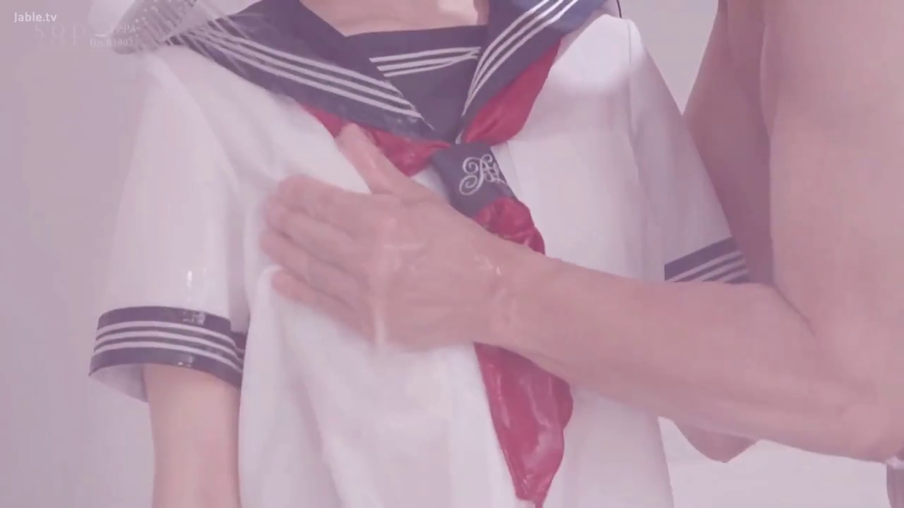 胸部のクローズアップ · 浴室 · 站立 · 濡れ身 · シャワーヘッド · 抚摸 · 水手服